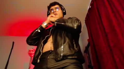 Diego Castell online show from September 2025 04:40:01 PM