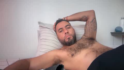 Snapshot of domfetishx chatting on November 2025 10:48:01 AM all fetishes online show from November 2025 10:48:01 AM