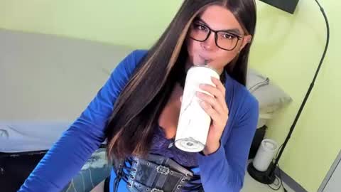 Snapshot of domina_angela chatting on July 2026 02:39:01 AM ANGELA online show from July 2026 02:39:01 AM