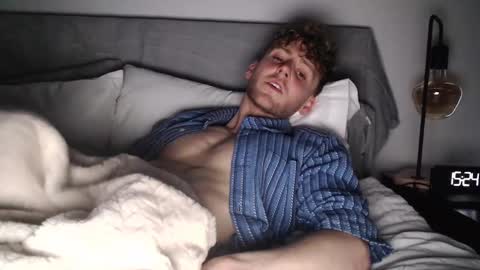 Alex...  online show from February 2025 03:26:01 PM