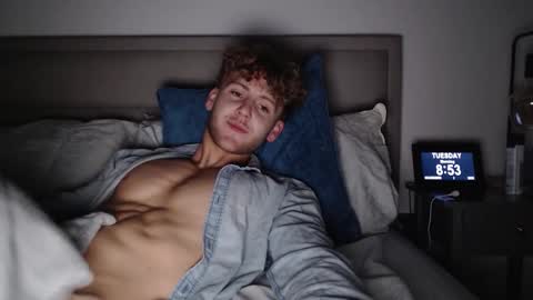 Alex...  online show from December 2025 08:52:02 AM