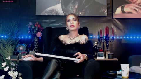 Dominatrix Eve online show from January 2025 10:18:01 PM