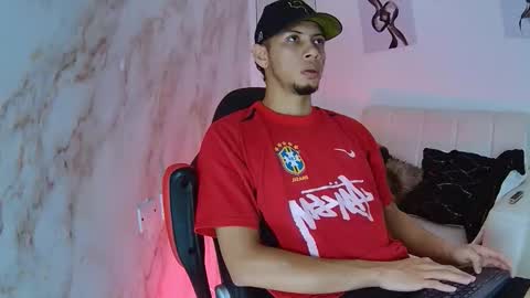 Dominic online show from February 2026 05:04:01 AM