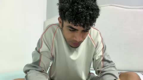 Brandon online show from November 2025 08:30:02 PM