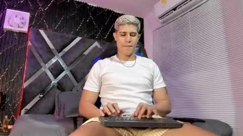 DOMI online show from June 2026 03:19:02 AM