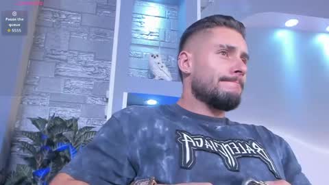 dominic de luca online show from April 2026 04:08:02 AM