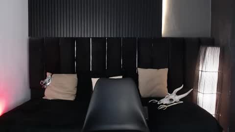 Dominic online show from October 2025 10:10:01 PM