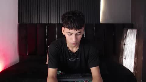 Dominic online show from November 2025 03:38:01 AM