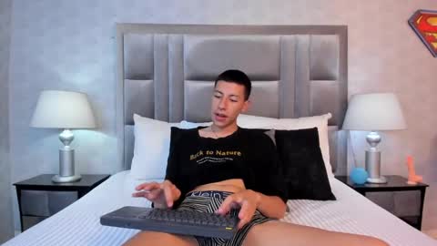 Dominic Blazee online show from January 2025 07:49:01 PM