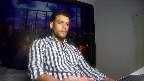 Dominic online show from September 2025 07:08:01 PM