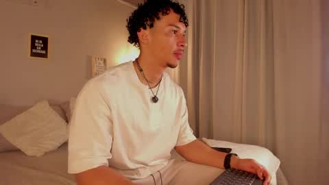 Dominik Drake online show from May 2026 12:43:01 PM