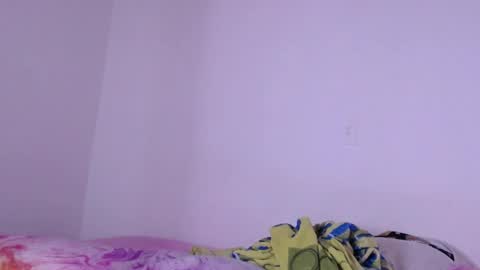 Snapshot of dominika_angel chatting on June 2026 12:01:02 AM online show from June 2026 12:01:02 AM