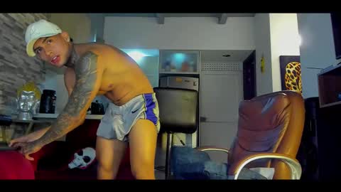 Only fans Ronnie col---InstaRonniecolleman  online show from October 2025 03:26:02 AM