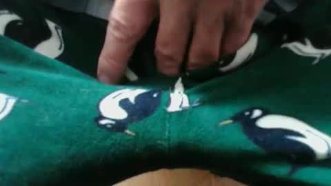 Dominique online show from November 2025 12:33:01 AM