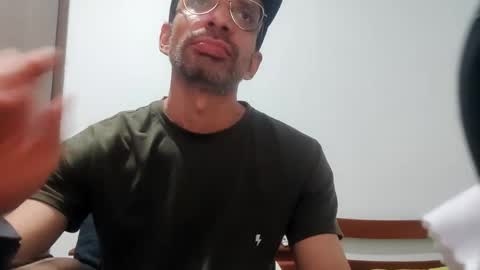 Snapshot of don__chi chatting on January 2025 01:48:01 AM don__chi online show from January 2025 01:48:01 AM