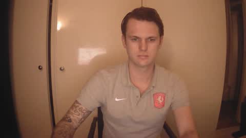 Papi online show from April 2026 07:03:02 PM