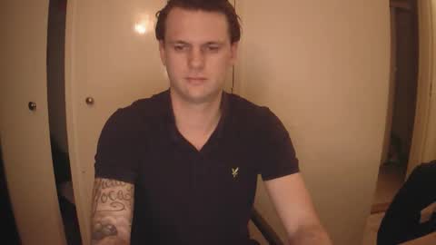 Papi online show from April 2026 07:25:01 PM