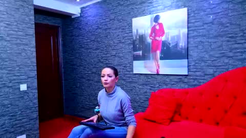 Donna online show from October 2025 11:42:01 AM