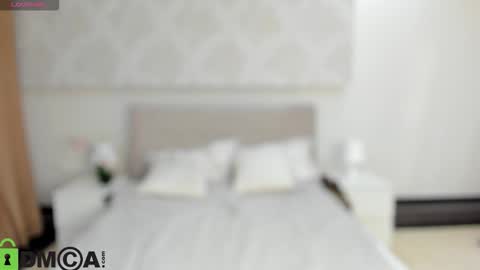 Snapshot of donnaaa_evans chatting on November 2025 12:09:02 AM Donna On GMT2 Mon-Fri 3-9 AM online show from November 2025 12:09:02 AM