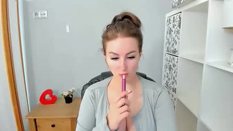 DonnaSensual online show from September 2025 08:42:01 PM