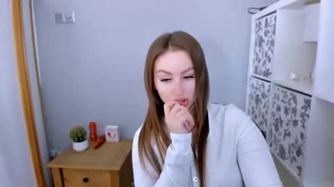 Snapshot of donnasensual chatting on January 2026 05:49:02 PM DonnaSensual online show from January 2026 05:49:02 PM