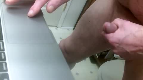 Snapshot of donpacific chatting on January 2026 04:22:01 PM donpacific online show from January 2026 04:22:01 PM