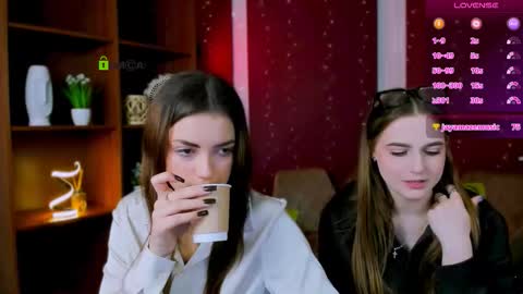 Snapshot of dora_di1 chatting on November 2025 10:26:02 AM we online show from November 2025 10:26:02 AM