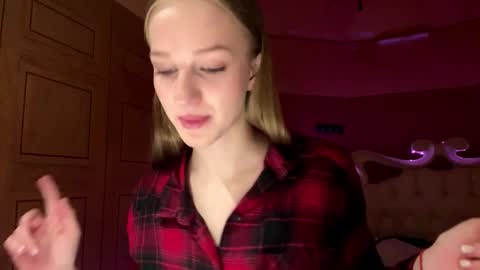 Anika online show from March 2026 07:43:02 PM