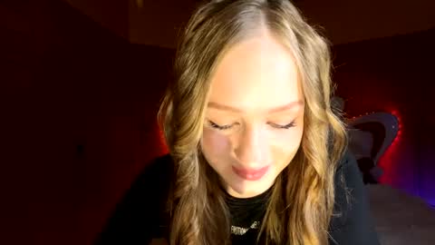 Anika online show from April 2026 07:54:01 PM