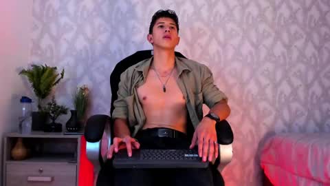 dorian_mystery online show from December 2024 04:34:01 AM