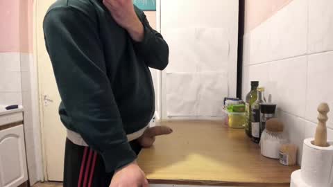 menu  below online show from February 2025 10:17:02 AM