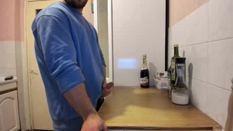 menu  below online show from November 2025 08:30:01 PM