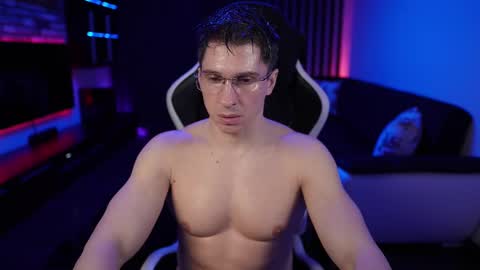 Dorian Reyes online show from February 2025 01:30:02 AM