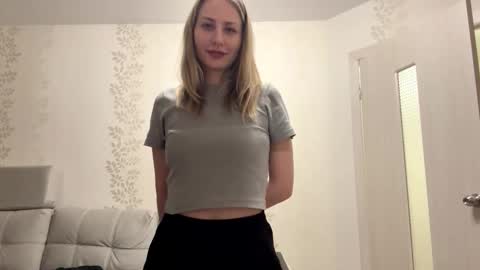 Dori online show from November 2025 01:48:01 PM