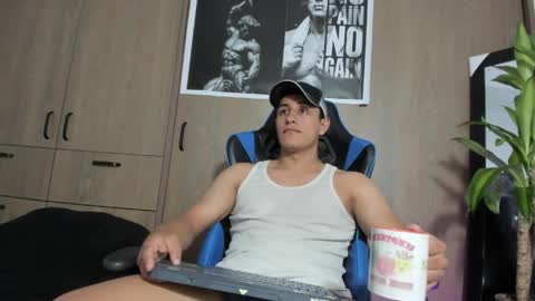 dorman_boy online show from May 2026 03:24:02 AM