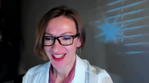 Dorothy Next stream on Monday at 3am-9am online show from January 2025 02:26:02 AM