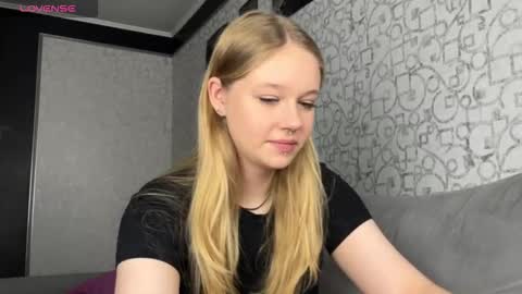 Snapshot of dory_liss chatting on September 2025 01:51:02 AM dory_liss online show from September 2025 01:51:02 AM