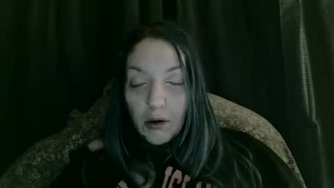 dosedgirl online show from January 2025 09:07:01 AM