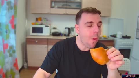 Snapshot of dosilasa chatting on December 2024 10:22:02 AM Sasha online show from December 2024 10:22:02 AM