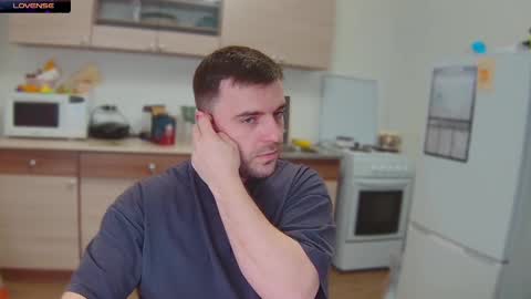 Snapshot of dosilasa chatting on January 2025 06:11:01 AM Sasha online show from January 2025 06:11:01 AM