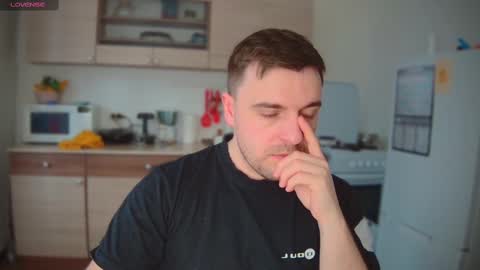 Snapshot of dosilasa chatting on February 2025 08:03:01 AM Sasha online show from February 2025 08:03:01 AM