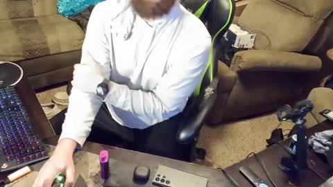 DotYourEyezez  online show from December 2024 09:30:01 AM