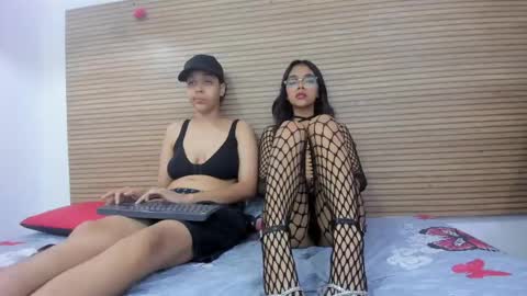 Snapshot of double_charm chatting on May 2026 12:57:02 PM double_charm online show from May 2026 12:57:02 PM