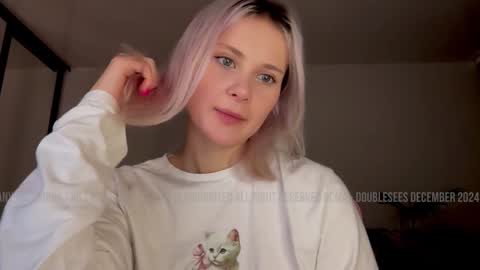 Lana  Eva  dont forget to give us a thumb up online show from December 2024 03:05:02 AM