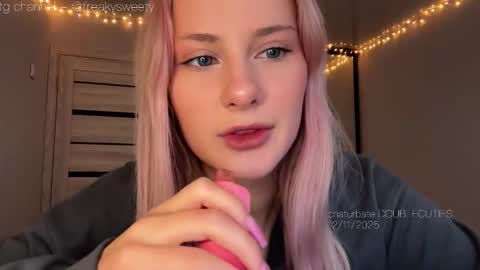 Lana  Eva  dont forget to give us a thumb up online show from November 2025 04:35:01 AM