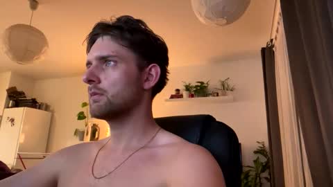 Snapshot of doubledi11 chatting on December 2025 06:28:01 PM Edii online show from December 2025 06:28:01 PM