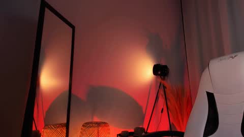 Snapshot of doublee_trouble chatting on February 2025 03:22:01 AM Eva ana Liza online show from February 2025 03:22:01 AM