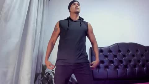 Isabella and Alessandro online show from February 2026 03:02:02 AM