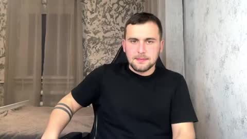 douglas_666 online show from April 2026 06:37:01 PM