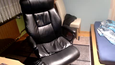 dovahkaat online show from December 2024 04:09:01 PM